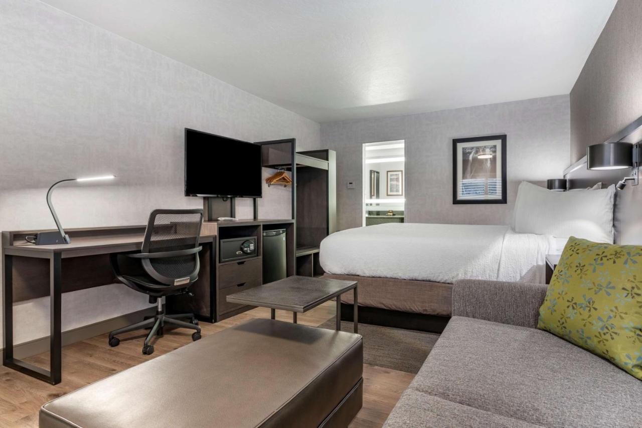 Best Western Plus Hilltop Inn Redding Zewnętrze zdjęcie