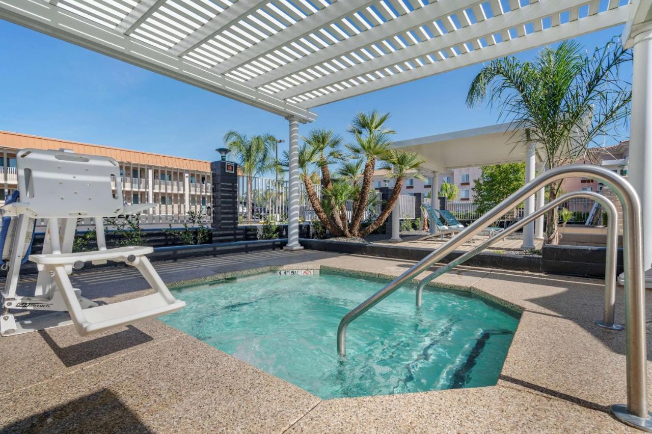 Best Western Plus Hilltop Inn Redding Zewnętrze zdjęcie